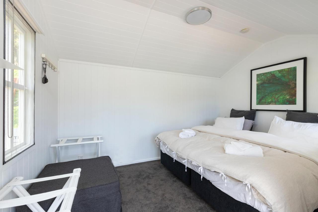 Kawau Lodge Boutique Resort Kawau Island Exterior photo